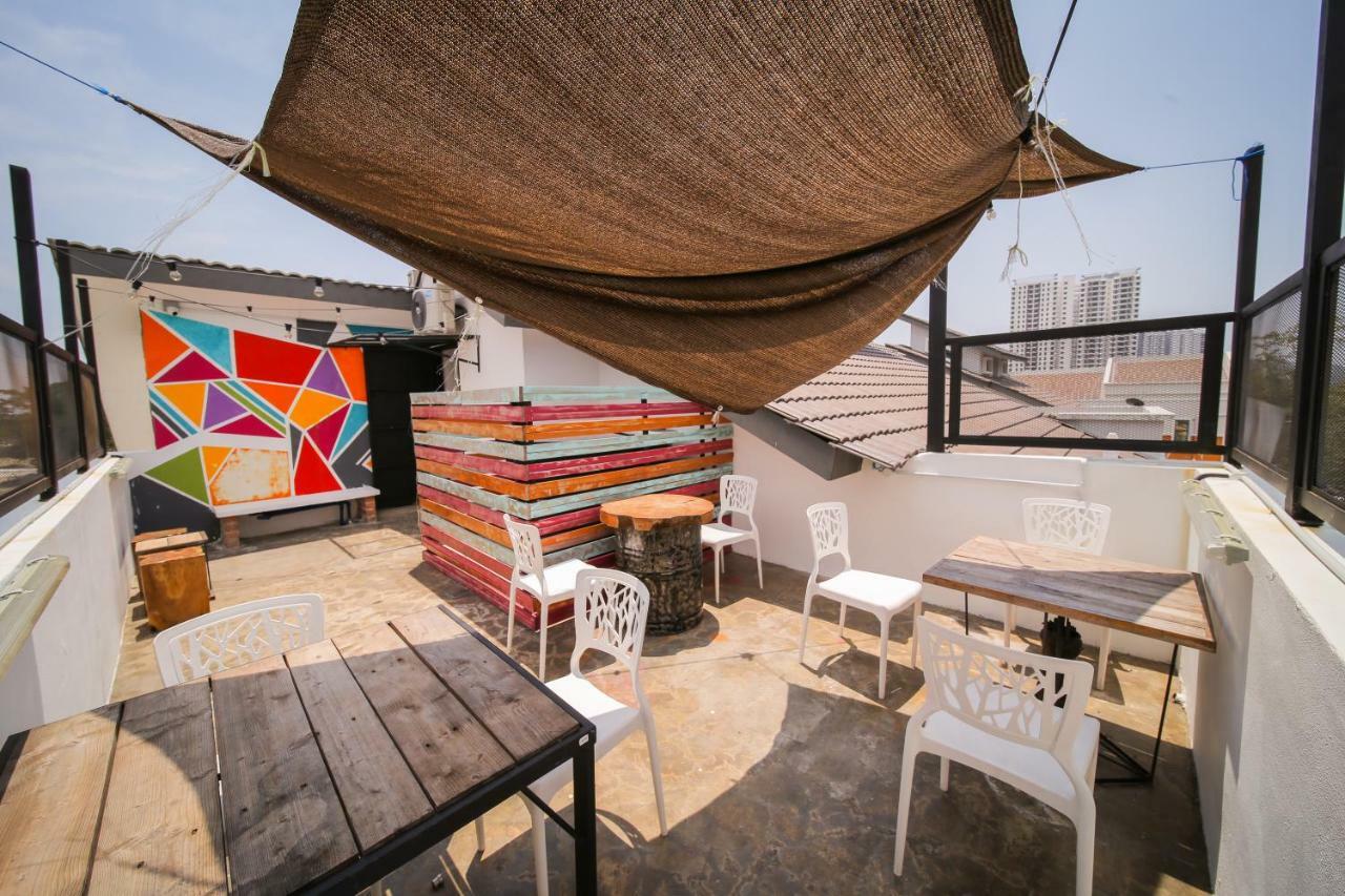 The In - The Lov Penang Tempat Tidur & Sarapan