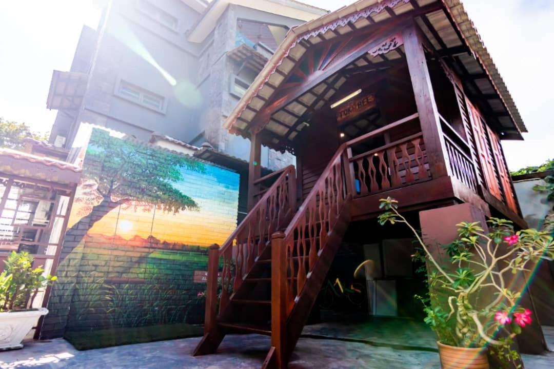 Katil The In - The Lov Penang Bayan Lepas
