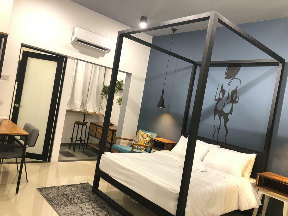 Katil The In - The Lov Penang Bayan Lepas