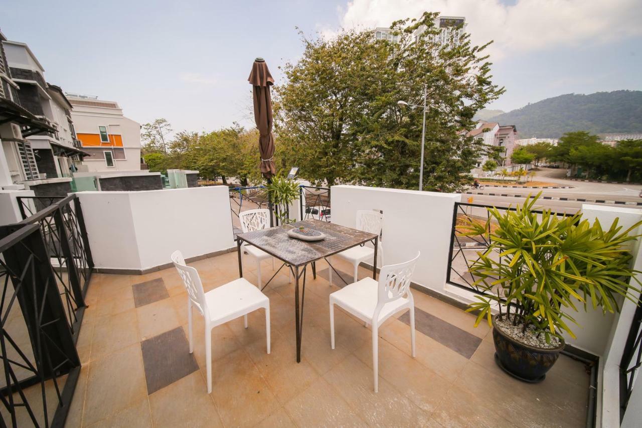 The In - The Lov Penang Katil 5*